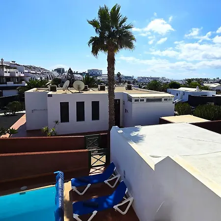 Casa Kerrie, Private&communal Pools, Sunny Terrace, Air Conditioning Playa Blanca (Lanzarote)