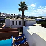 Casa Kerrie, Private And Communal Pools, Sunny Terrace, Air Conditioning بلايا بلانكا