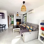 بيت للعطل Casa Kerrie, Private And Communal Pools, Sunny Terrace, Air Conditioning *