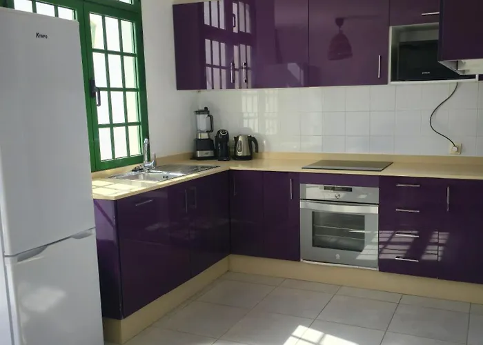 Casa Kerrie, Private And Communal Pools, Sunny Terrace, Air Conditioning بلايا بلانكا