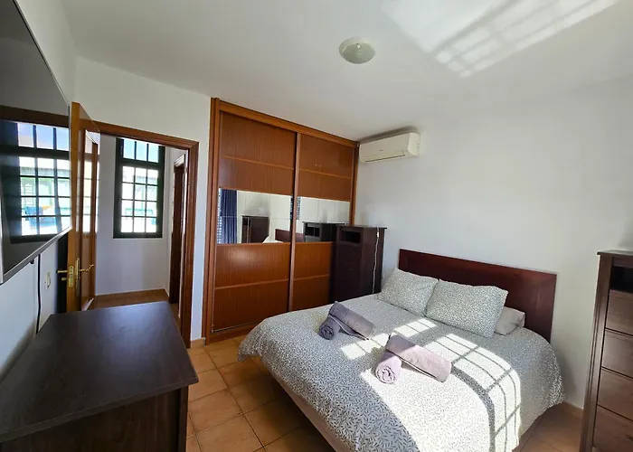 Casa Kerrie, Private And Communal Pools, Sunny Terrace, Air Conditioning * بلايا بلانكا