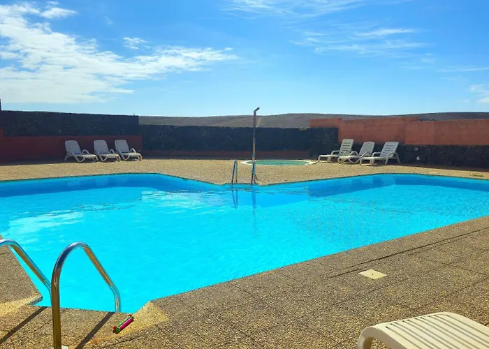 Casa Kerrie, Private And Communal Pools, Sunny Terrace, Air Conditioning Playa Blanca (Lanzarote)