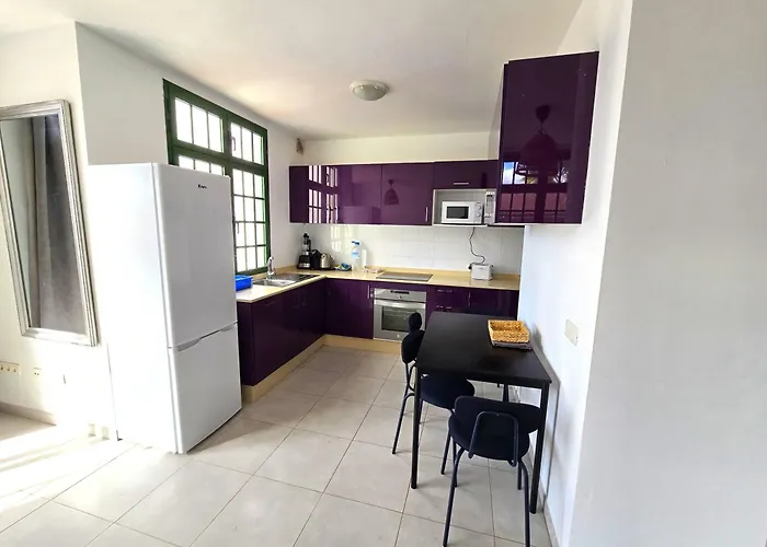 Casa Kerrie, Private And Communal Pools, Sunny Terrace, Air Conditioning