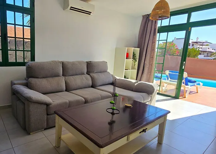 Feriehus Casa Kerrie, Private And Communal Pools, Sunny Terrace, Air Conditioning Playa Blanca (Lanzarote)