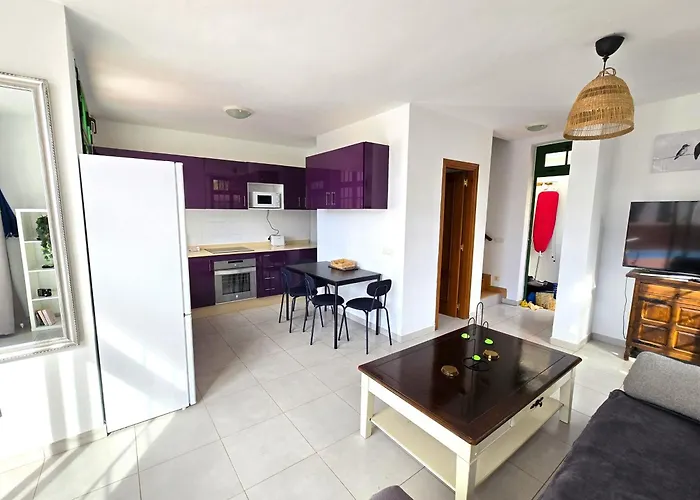 Feriehus Casa Kerrie, Private And Communal Pools, Sunny Terrace, Air Conditioning Playa Blanca (Lanzarote)